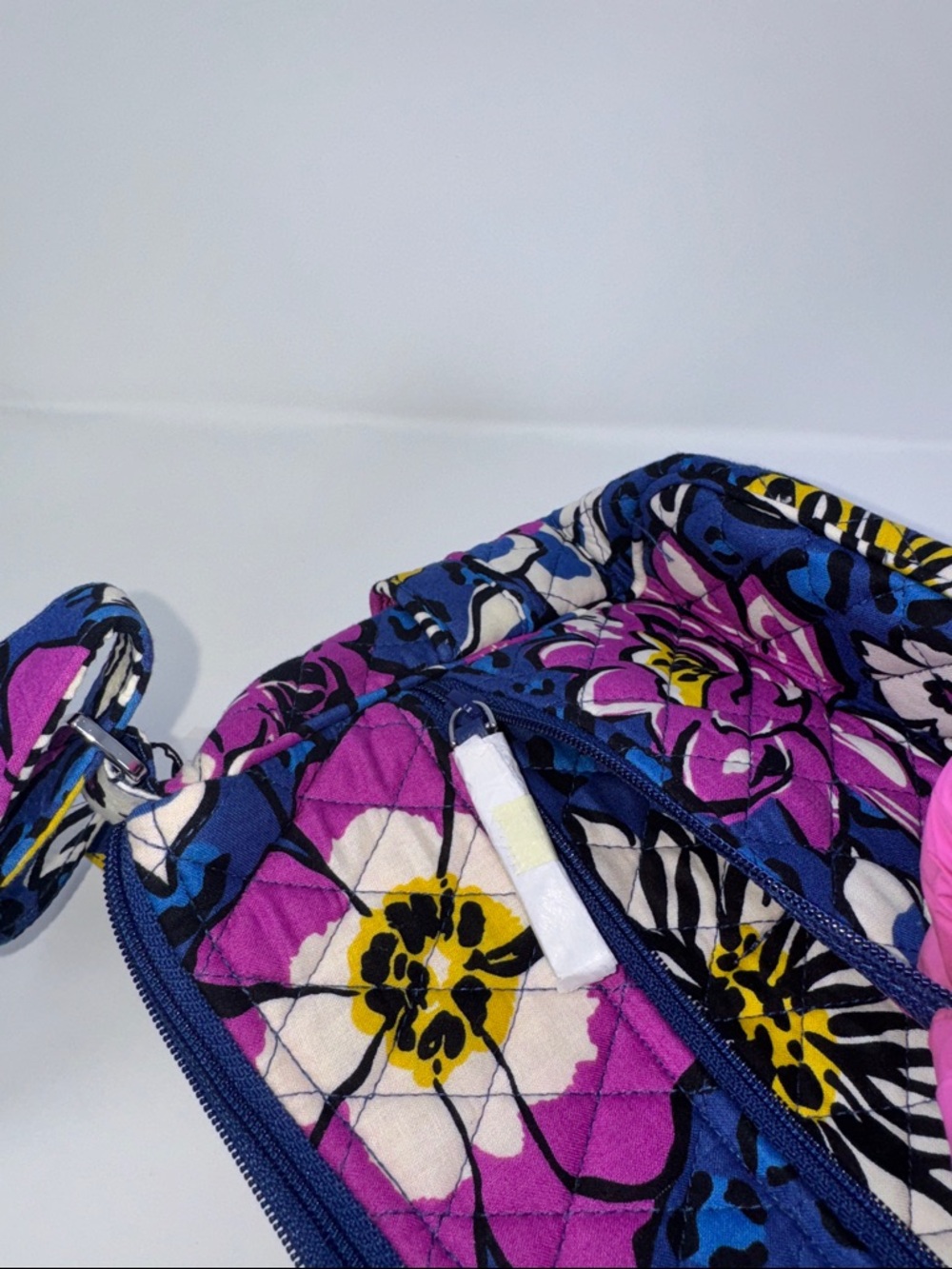 Vera Bradley Quilted Crossbody African Violet Retired - Picture 10 of 10
